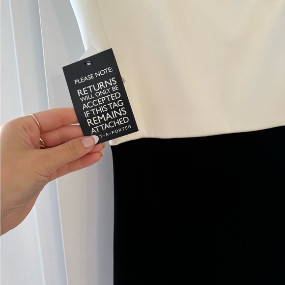 GALVAN LONDON WHITE AND BLACK GOWN - Picture 7 of 7